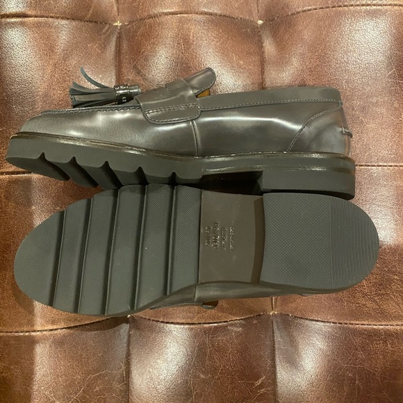 NWOT Stuart Weitzman Grey Leather Loafers - Picture 10 of 13